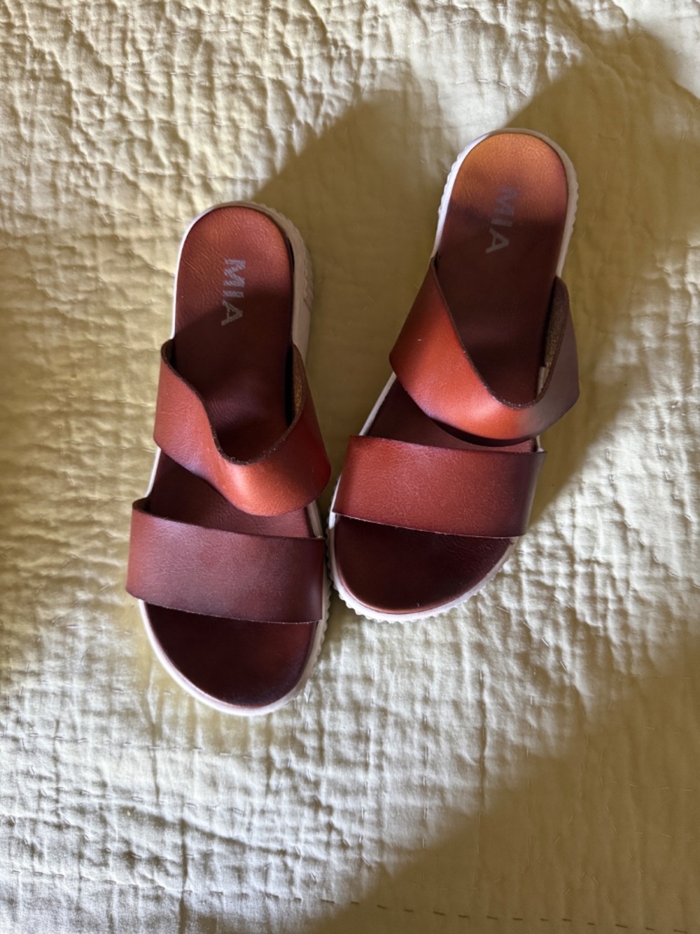 MIA Brown leather slide/sandals size 7.5